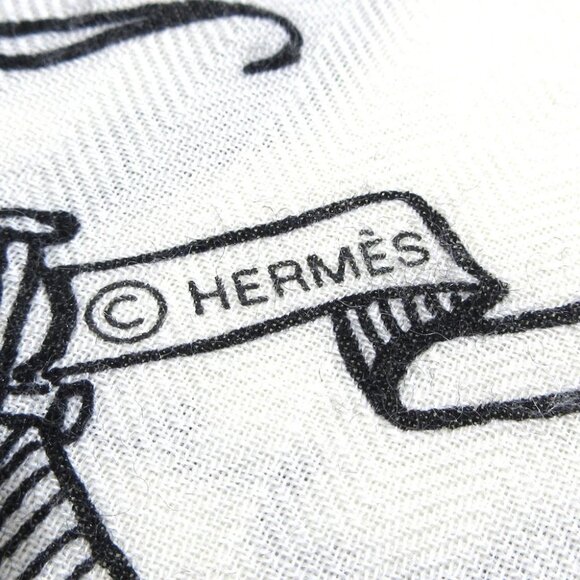 Auth HERMES Carres 140/Carre Geant - Cream Black Cashmere Silk Scarf - Picture 5 of 5